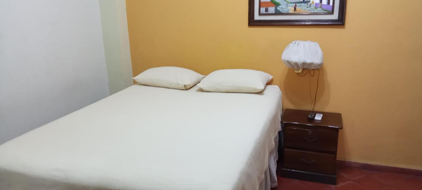 Hotel Acropolis Maya Copan ภายนอก รูปภาพ