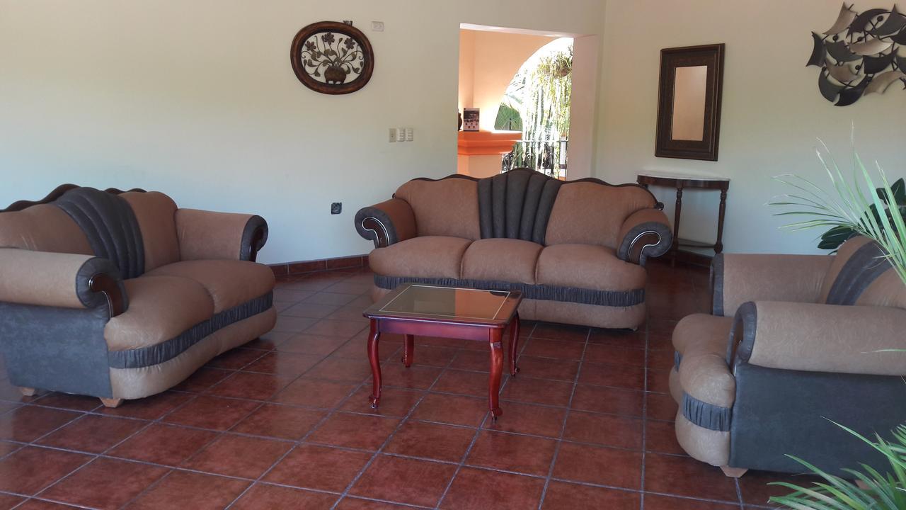 Hotel Acropolis Maya Copan ภายนอก รูปภาพ
