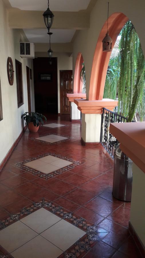 Hotel Acropolis Maya Copan ภายนอก รูปภาพ
