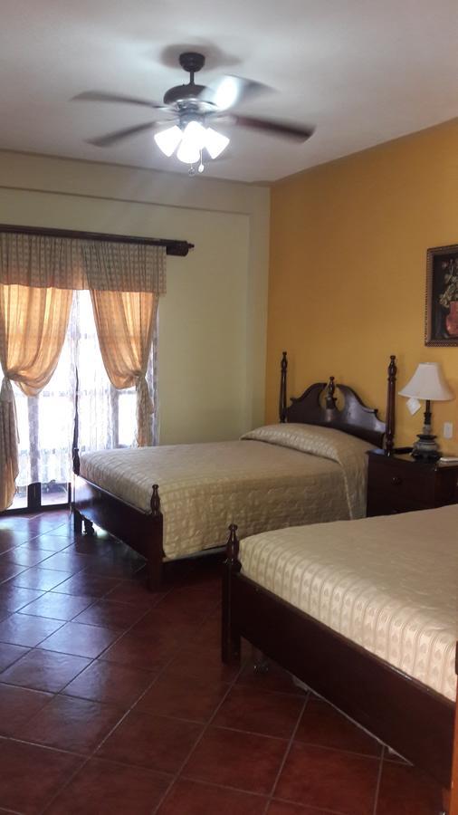 Hotel Acropolis Maya Copan ภายนอก รูปภาพ
